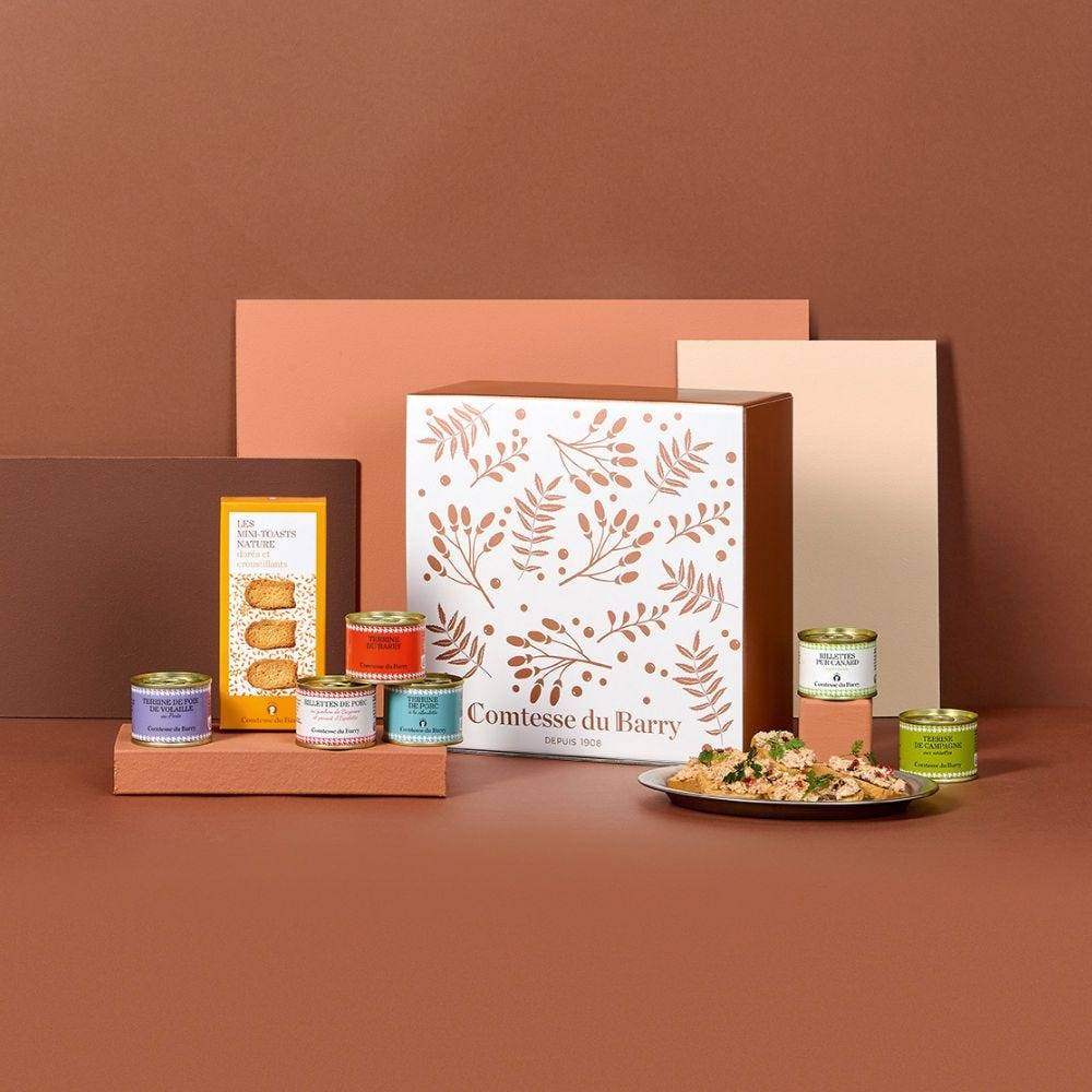 Coffret cadeau L'Instant Plaisir Comtesse du Barry avec terrines, rillettes, mini-toasts et spécialité apéritive du Sud-Ouest.