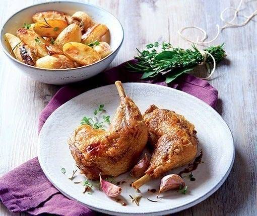 Lot de 2 cuisses de volaille fermière confites à la graisse de canard